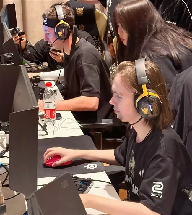 择与队伍分 择与队伍分